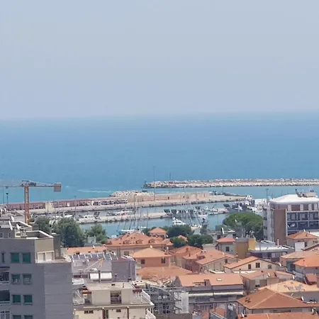 Belvedere Mare 120mq 7 Posti Letto Con Cucina Giulianova